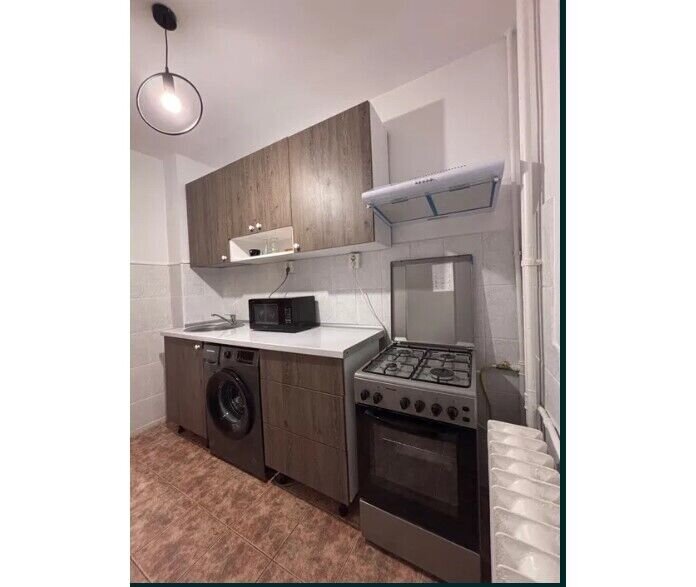 Titan metrou inchiriere ap. 2 cam dec